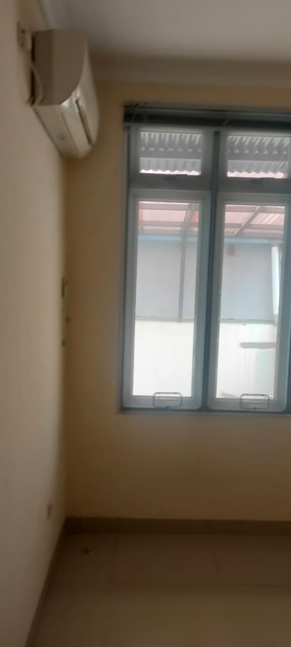 Rumah Disewakan di Cluster Meadow Green Lippo Cikarang